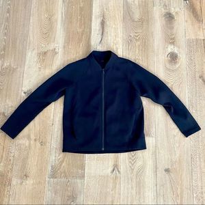 Black LULULEMON everyday jacket with pockets EUC